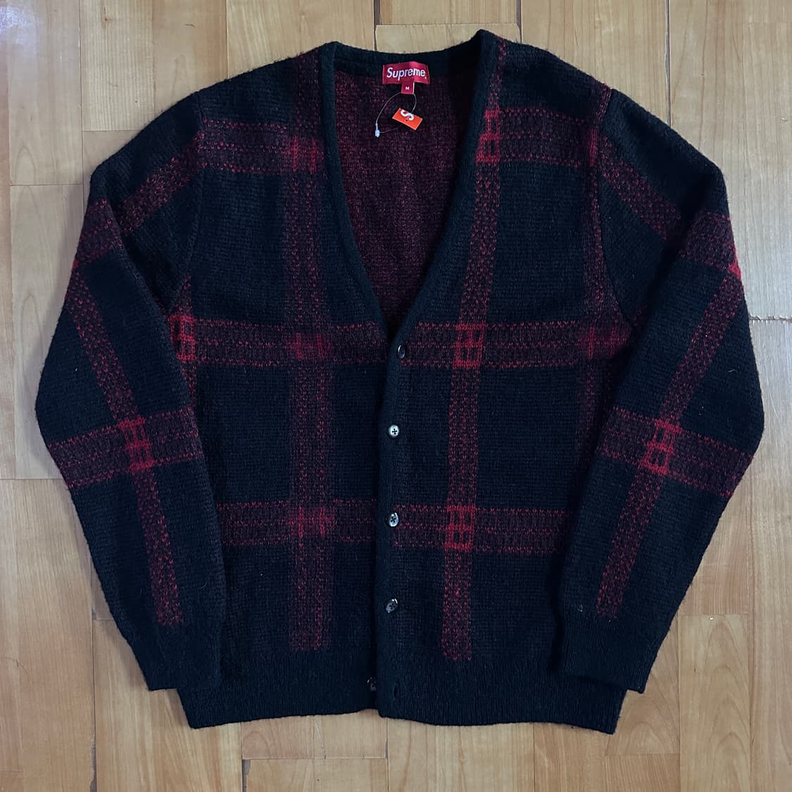 슈프림 가디건 상품이미지1