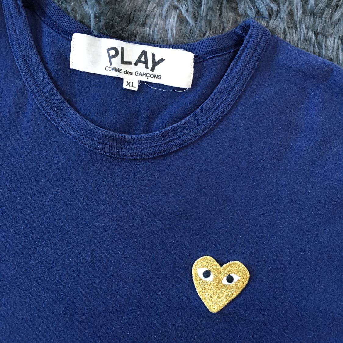 투티/ A8 COMME DES GARCONS PLAY 하트 반팔티 네이비 상품이미지2