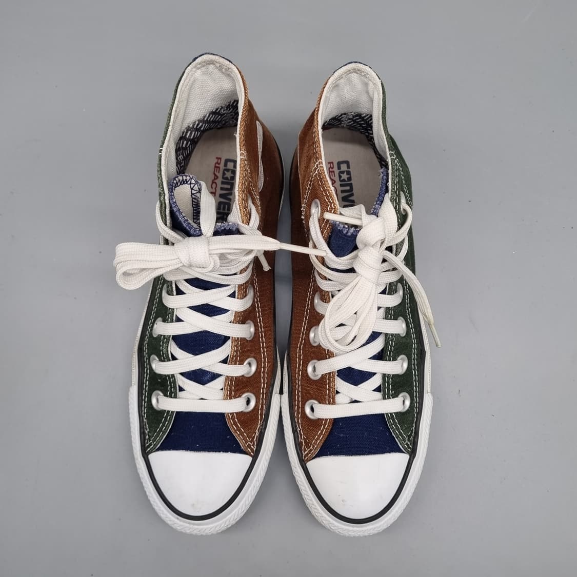 컨버스 x고어텍스 여성하이탑230  상품이미지2