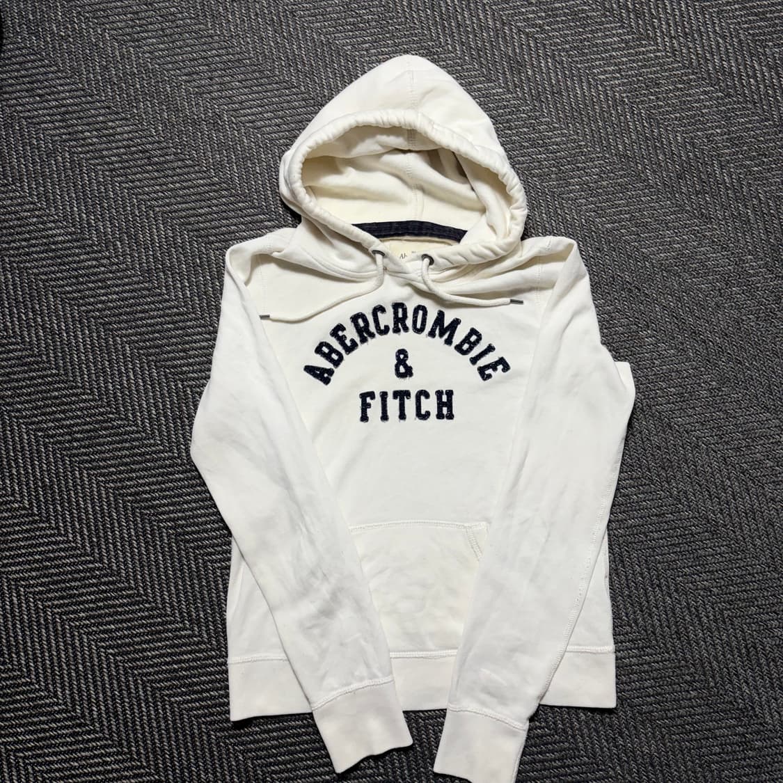아베크롬비 화이트 로고 후드티(M) 상품이미지1