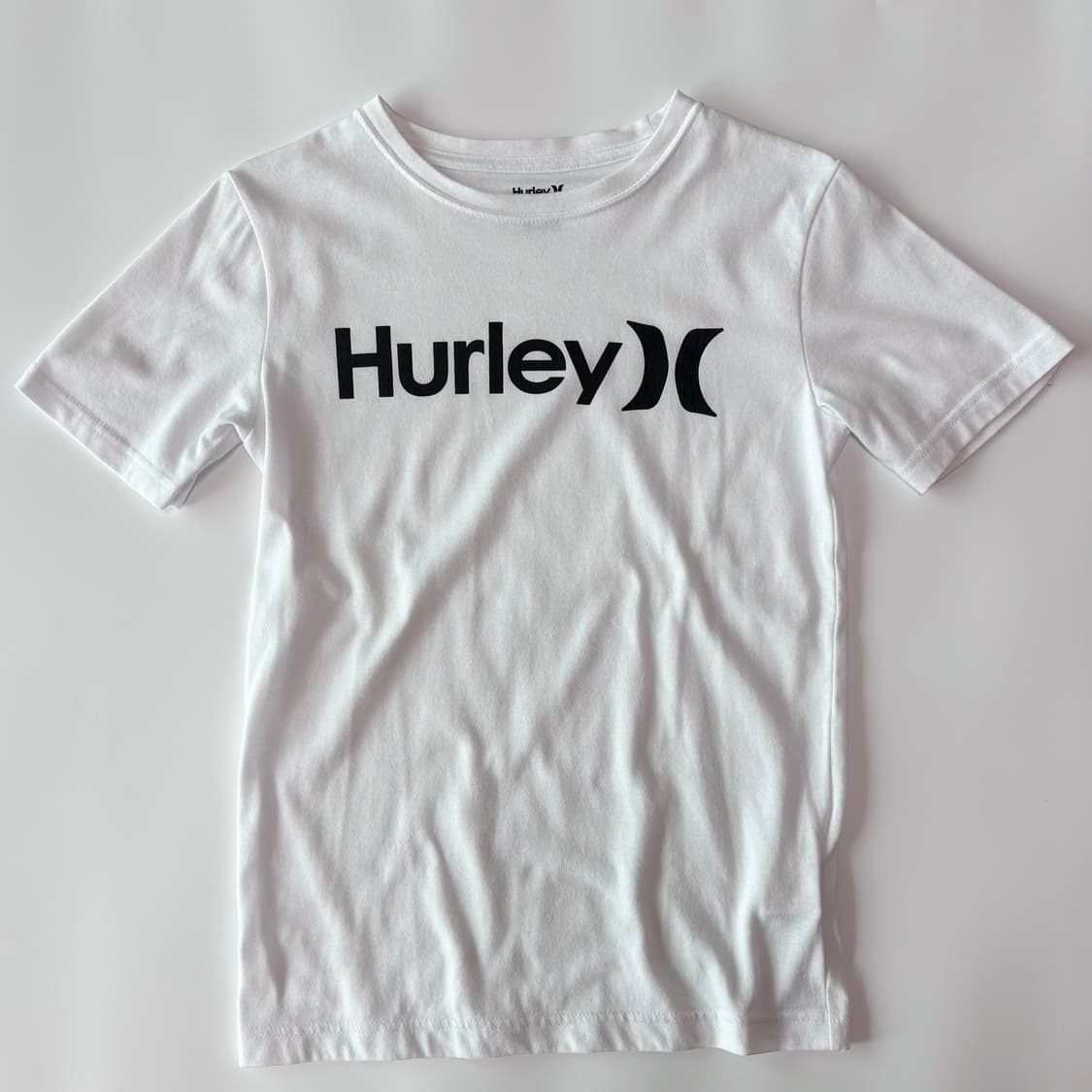 헐리(Hurley) x 나이키 드라이핏(Dri-FIT) 테크 로고 티셔츠 상품이미지1