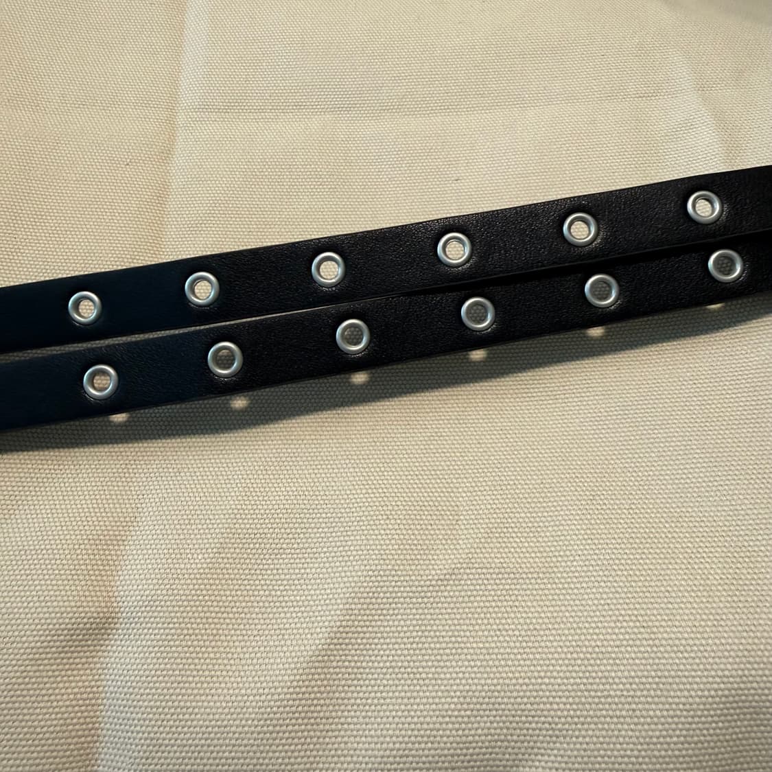 오피움 스타일 더블 아일렛 크로스 레더 벨트  상품이미지4