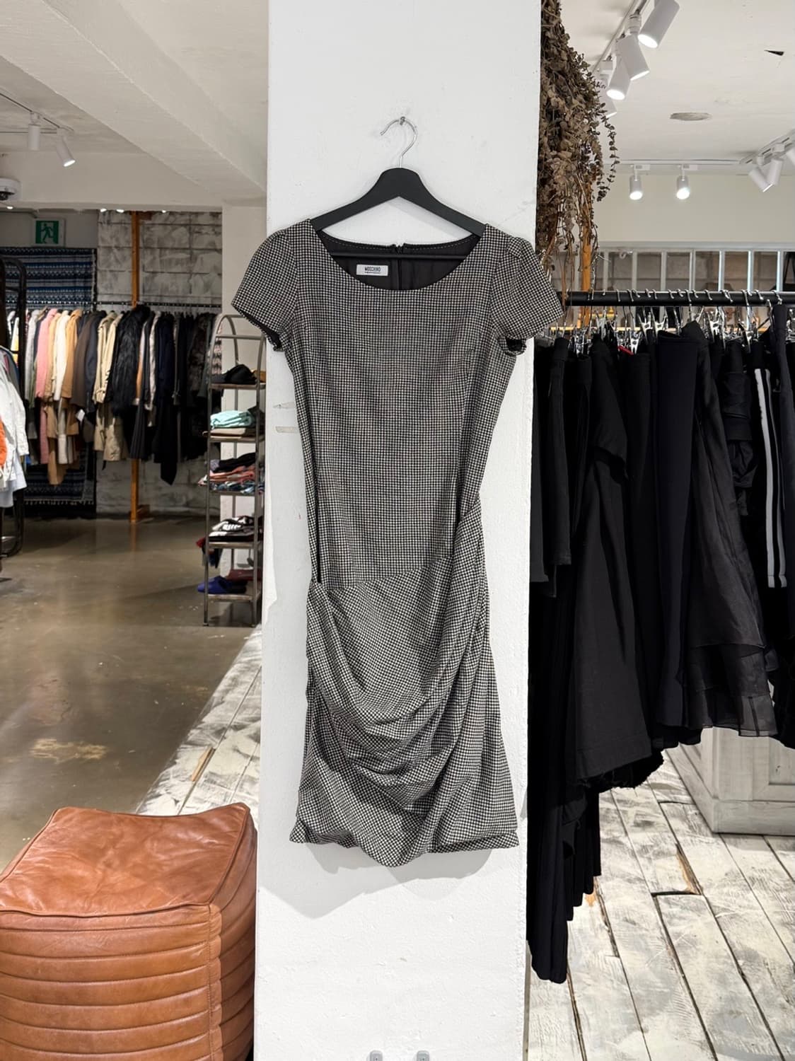 모스키노 칩앤시크 깅엄 체크 울 드레이프 드레스 상품이미지1