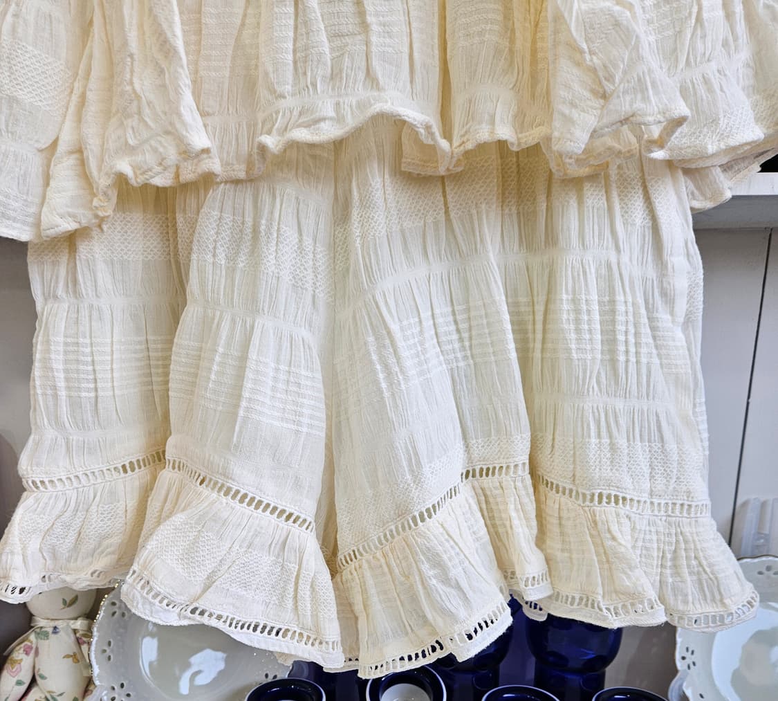 dazzlin 코튼 레이스 티어드 점프수트 상품이미지9