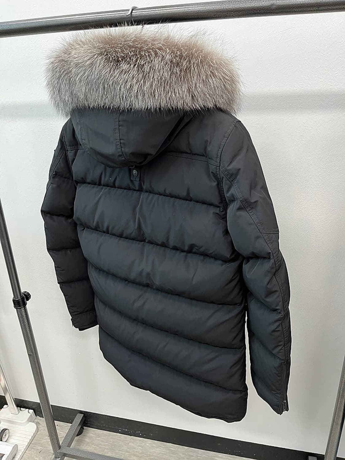 95-100) 무스너클 실버폭스 빅릿지 다운파카  상품이미지4