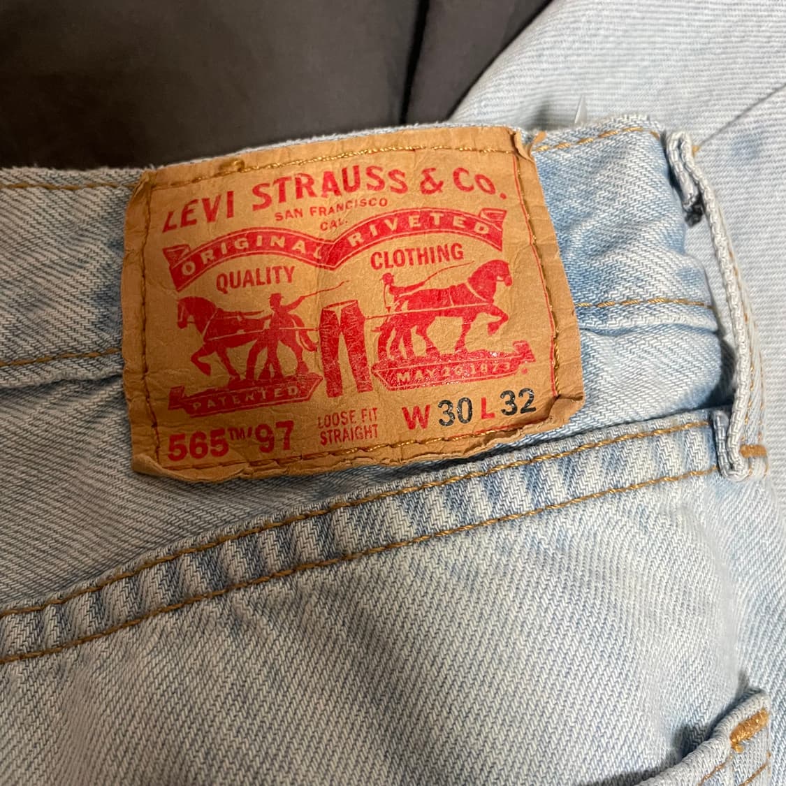 (w30, l32)리바이스 565 연청 데님 루즈핏 스트레이트 팬츠 상품이미지3