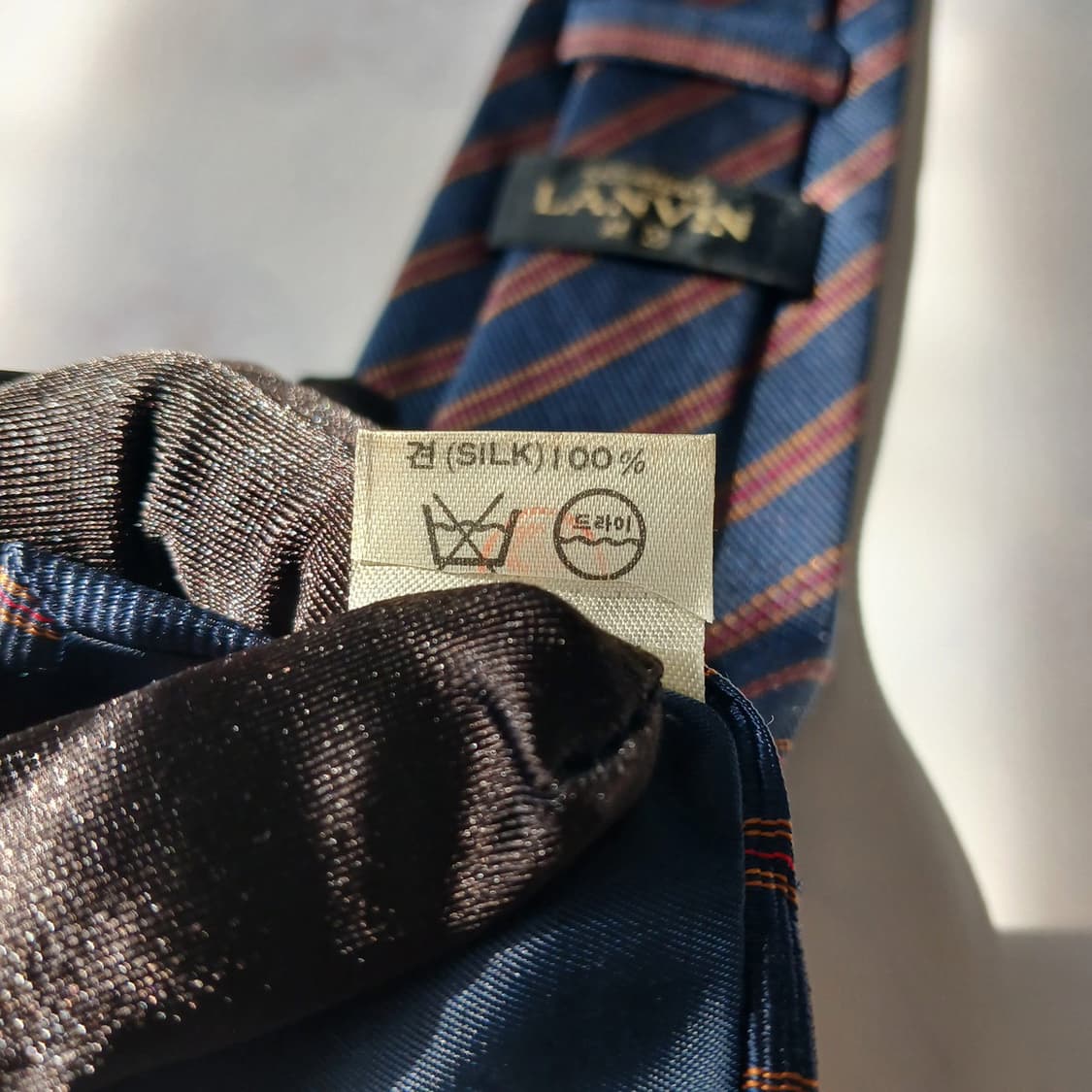 LANVIN 랑방 실크 네이비 스트라이프 넥타이 8cm A등급 E909
 상품이미지9