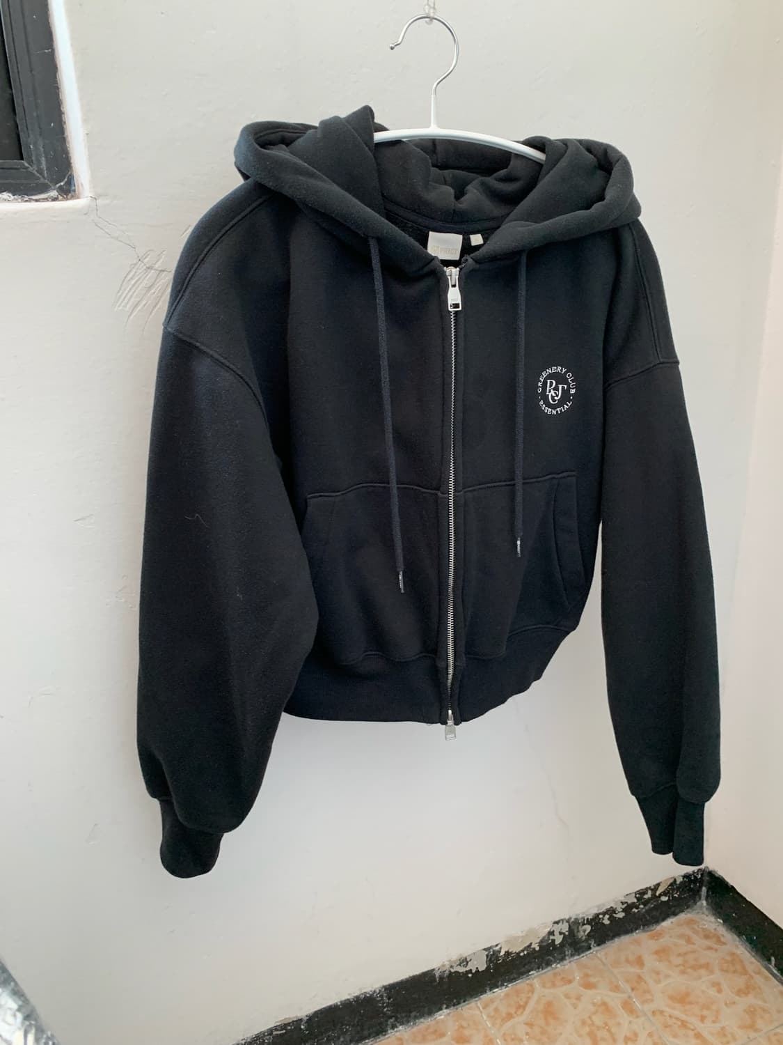 크롭 후드집업 상품이미지1