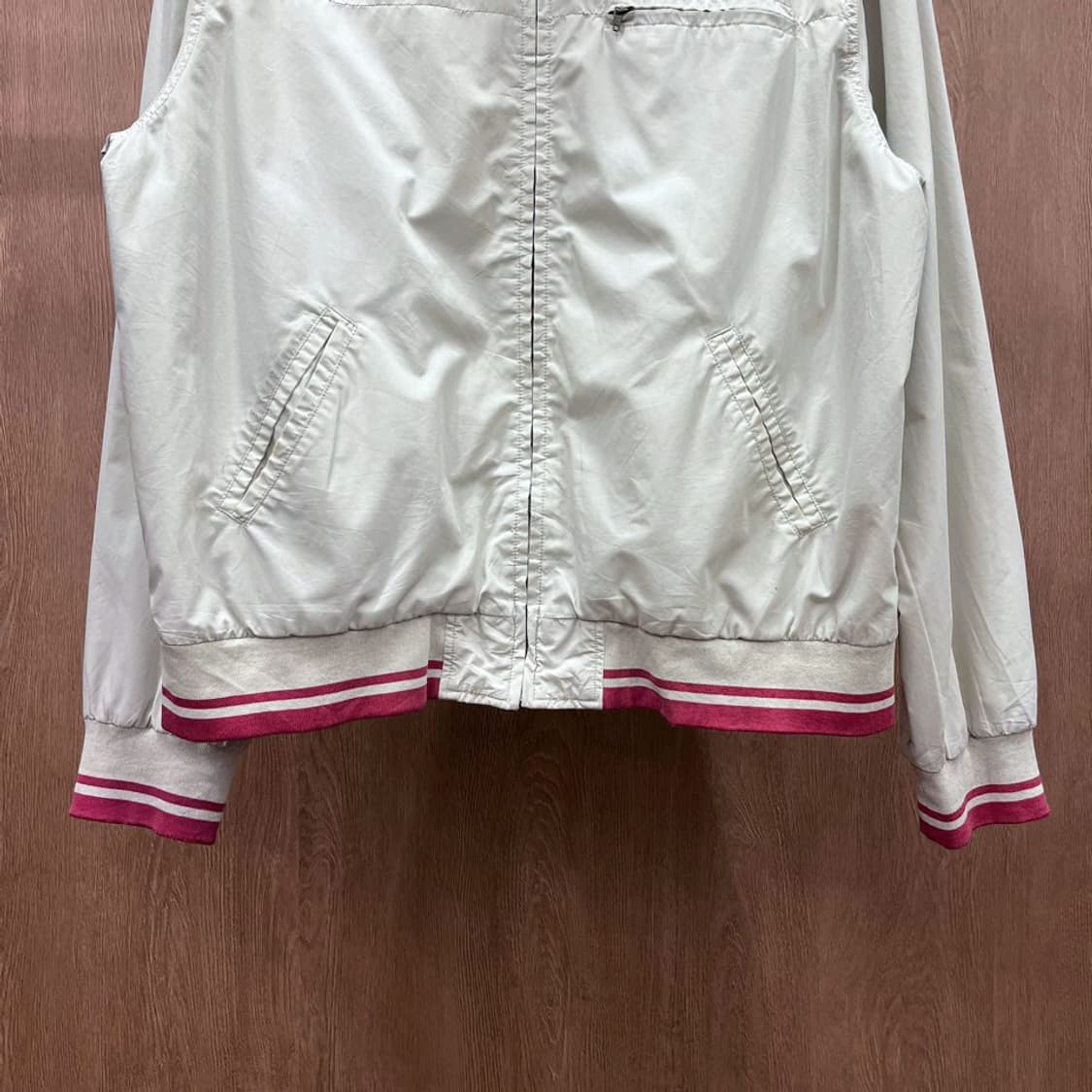 리바이스 나일론 자켓 싱글 체스트 포켓 디테일 레귤러핏 베이지 상품이미지5