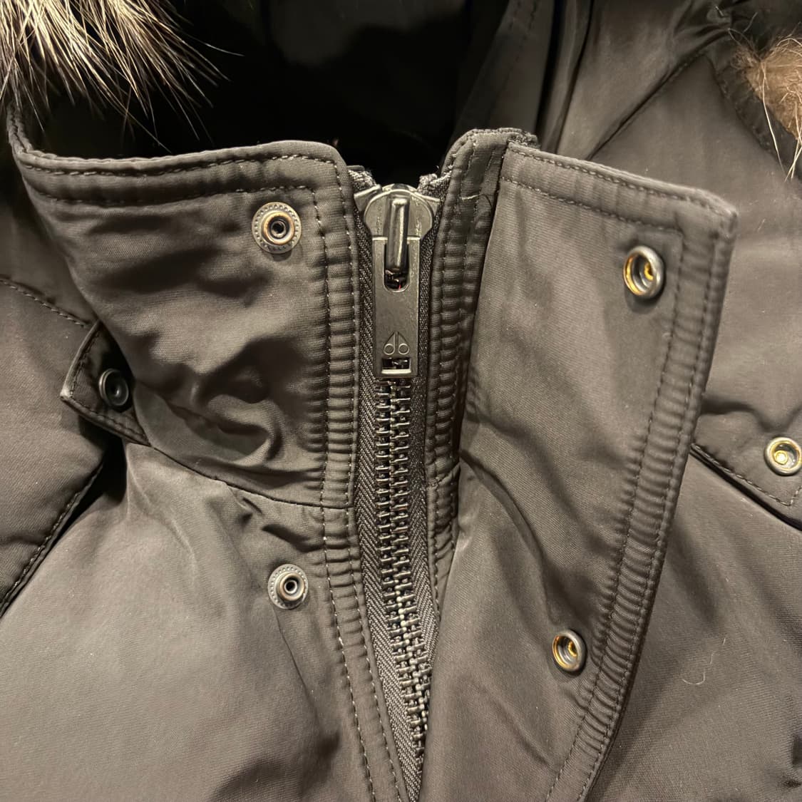 [M] 무스너클 온타리오 수입택 블랙 패딩 점퍼 폭스퍼 후드 C985 상품이미지5