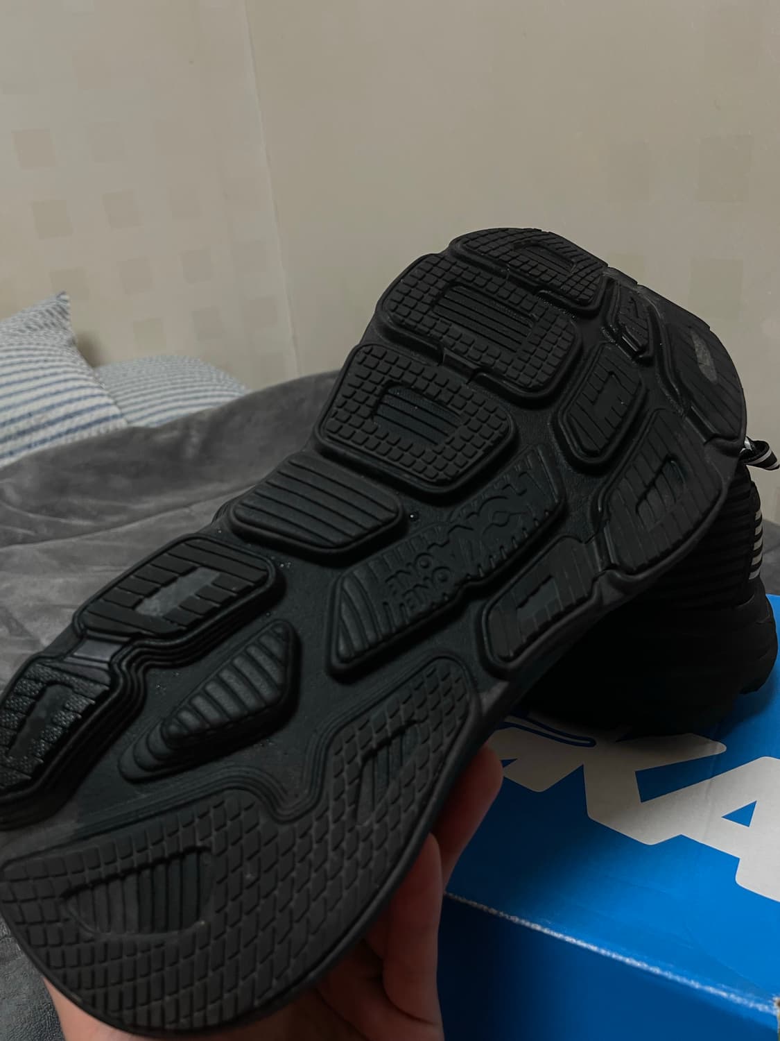 [새상품] 호카오네오네 본디6 41SIZE 상품이미지5