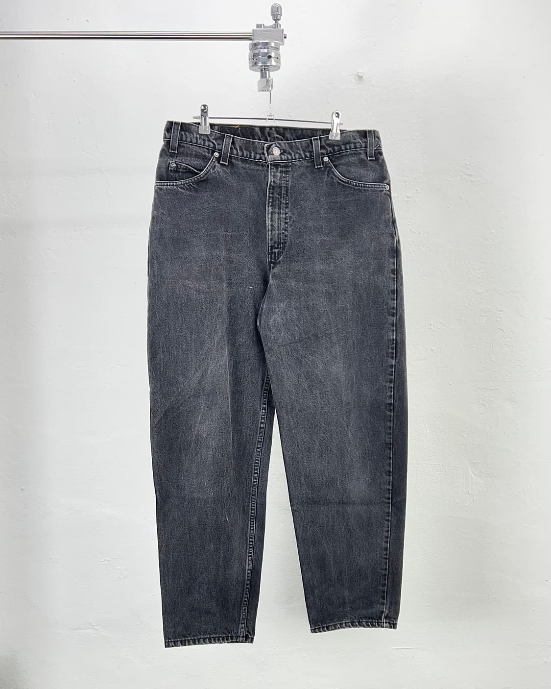 리바이스 560 가먼트 워시 릴렉스 오렌지 탭 데님 팬츠 상품이미지1