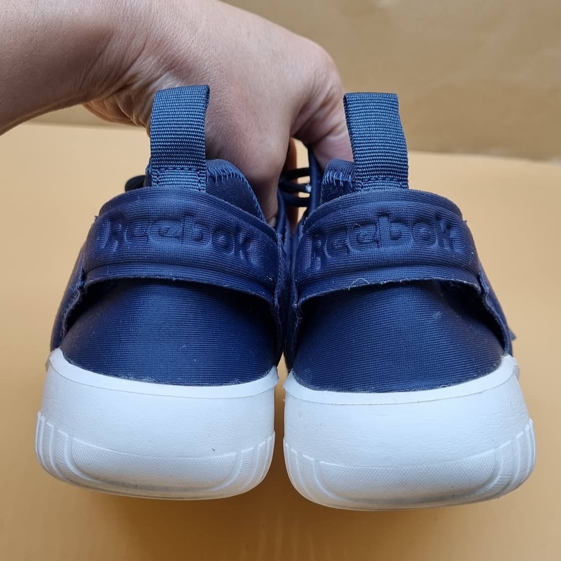 리복 스카이쿠시 운동화255 상품이미지4