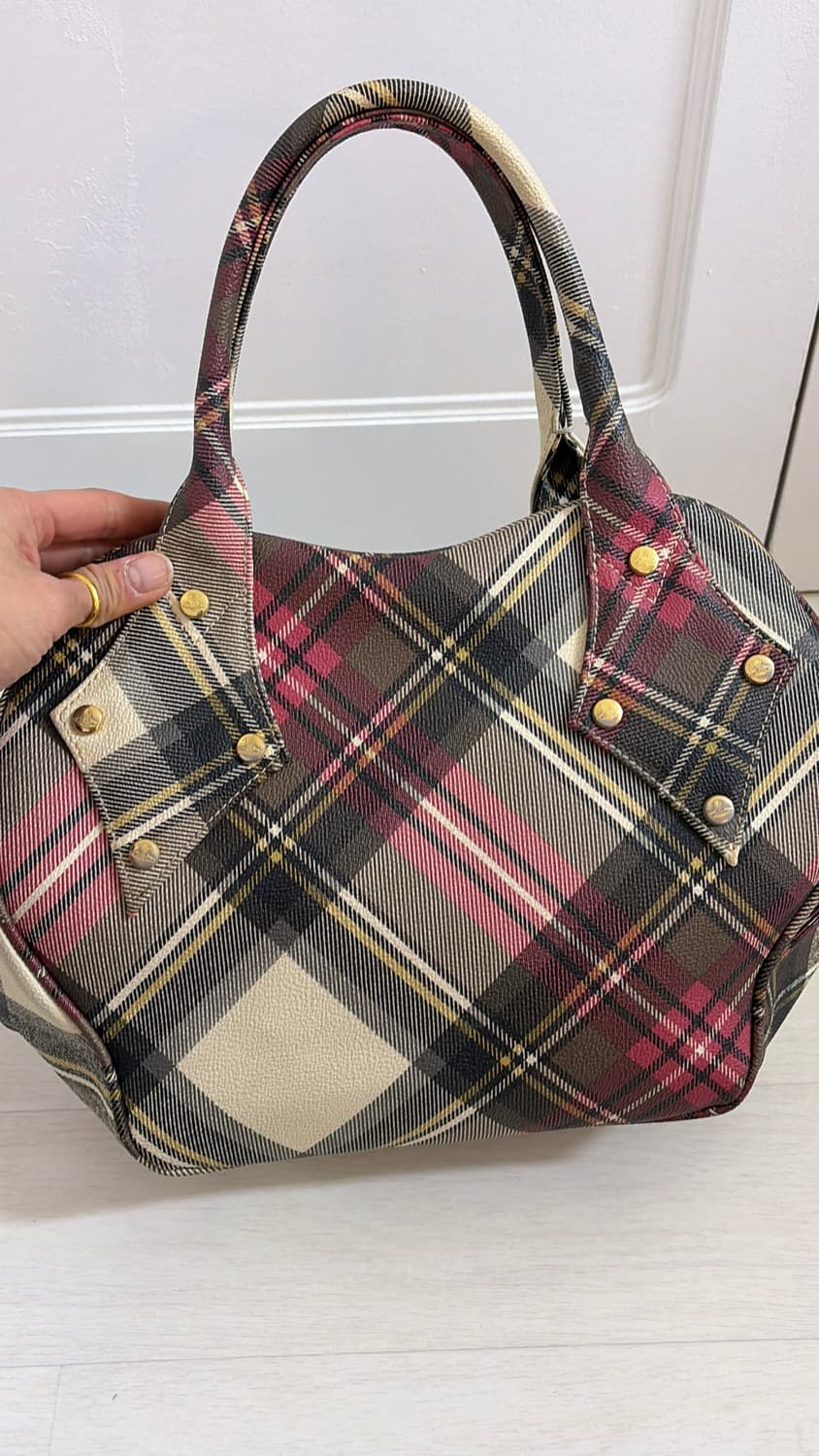  비비안웨스트우드 하트 야스민 토트백 정품  상품이미지8