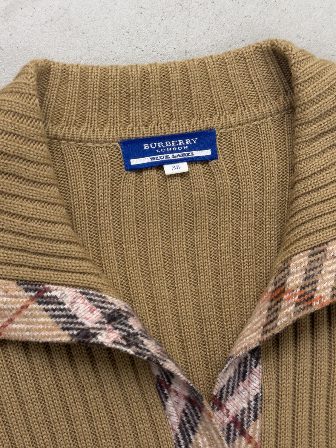 버버리 체크 가디건 상품이미지4