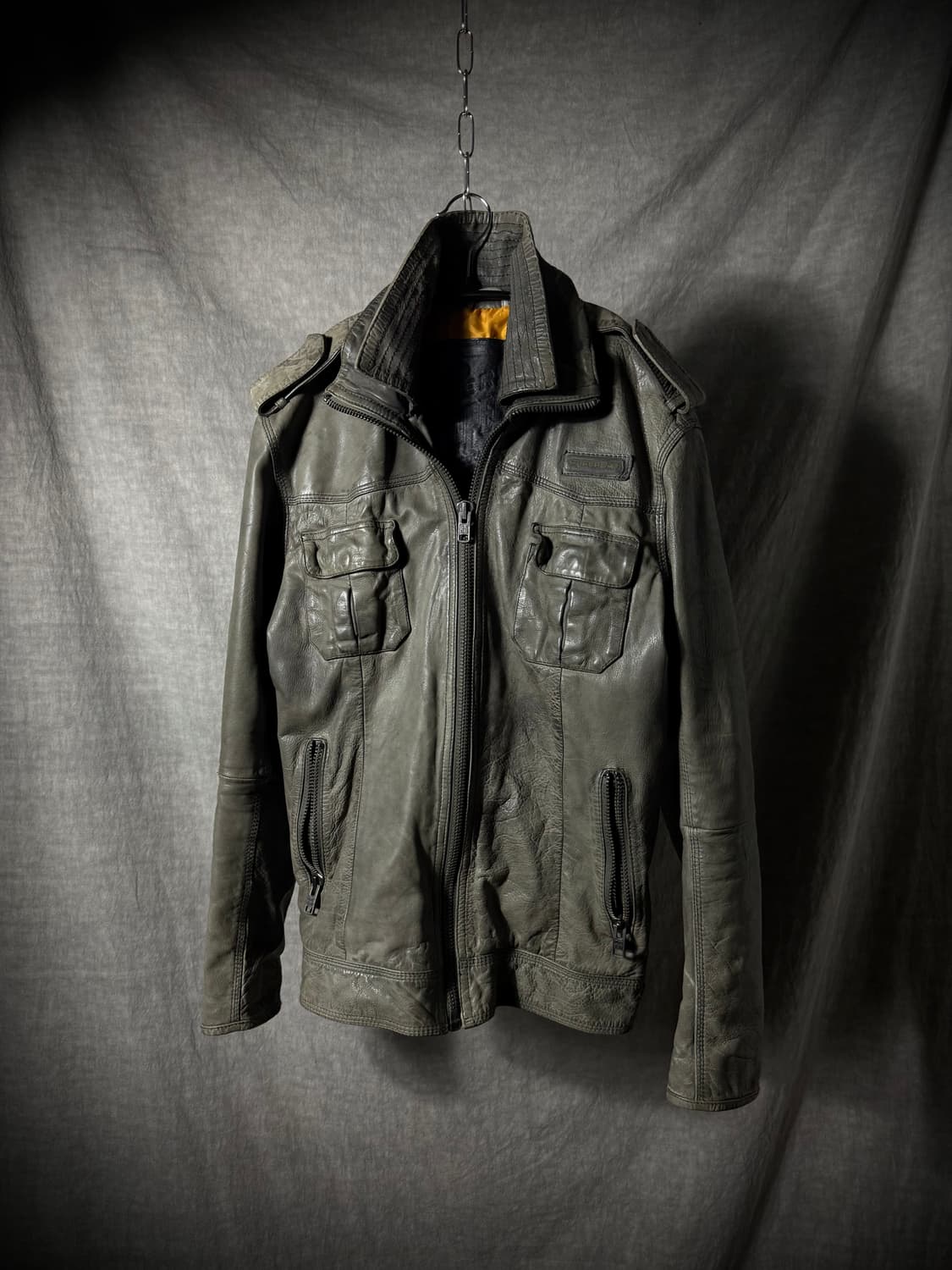 Superdry Vintage Cowhide Leather Jacket 상품이미지2