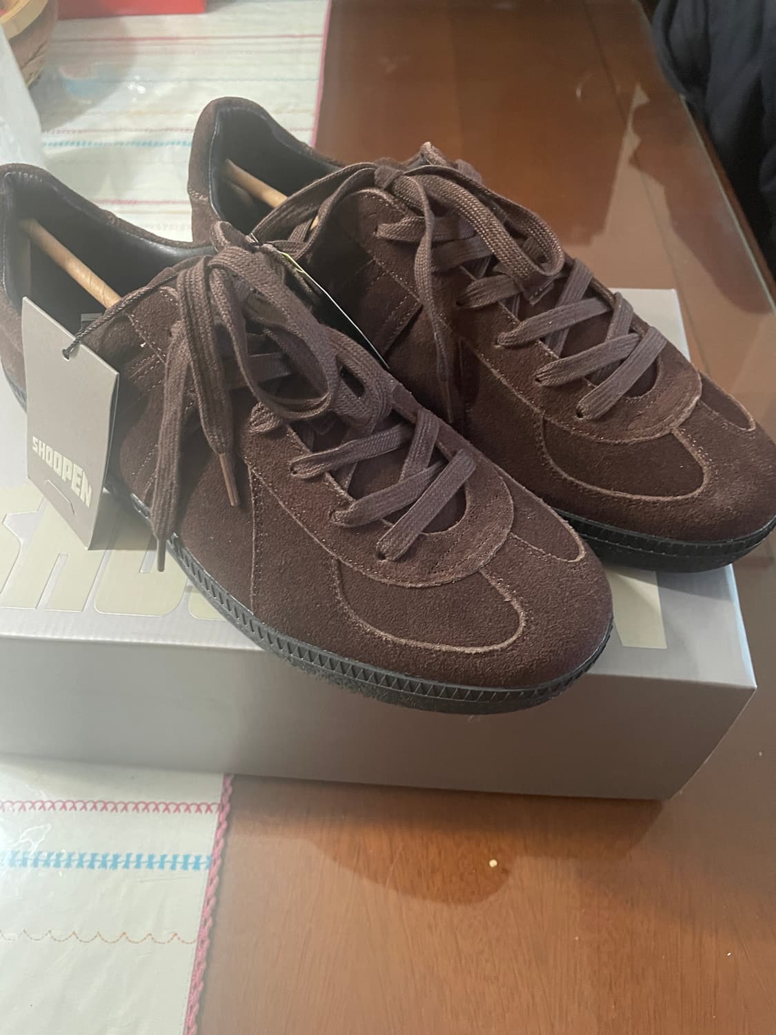 슈펜 스웨이드 독일군 스니커즈 다크브라운 270 상품이미지2