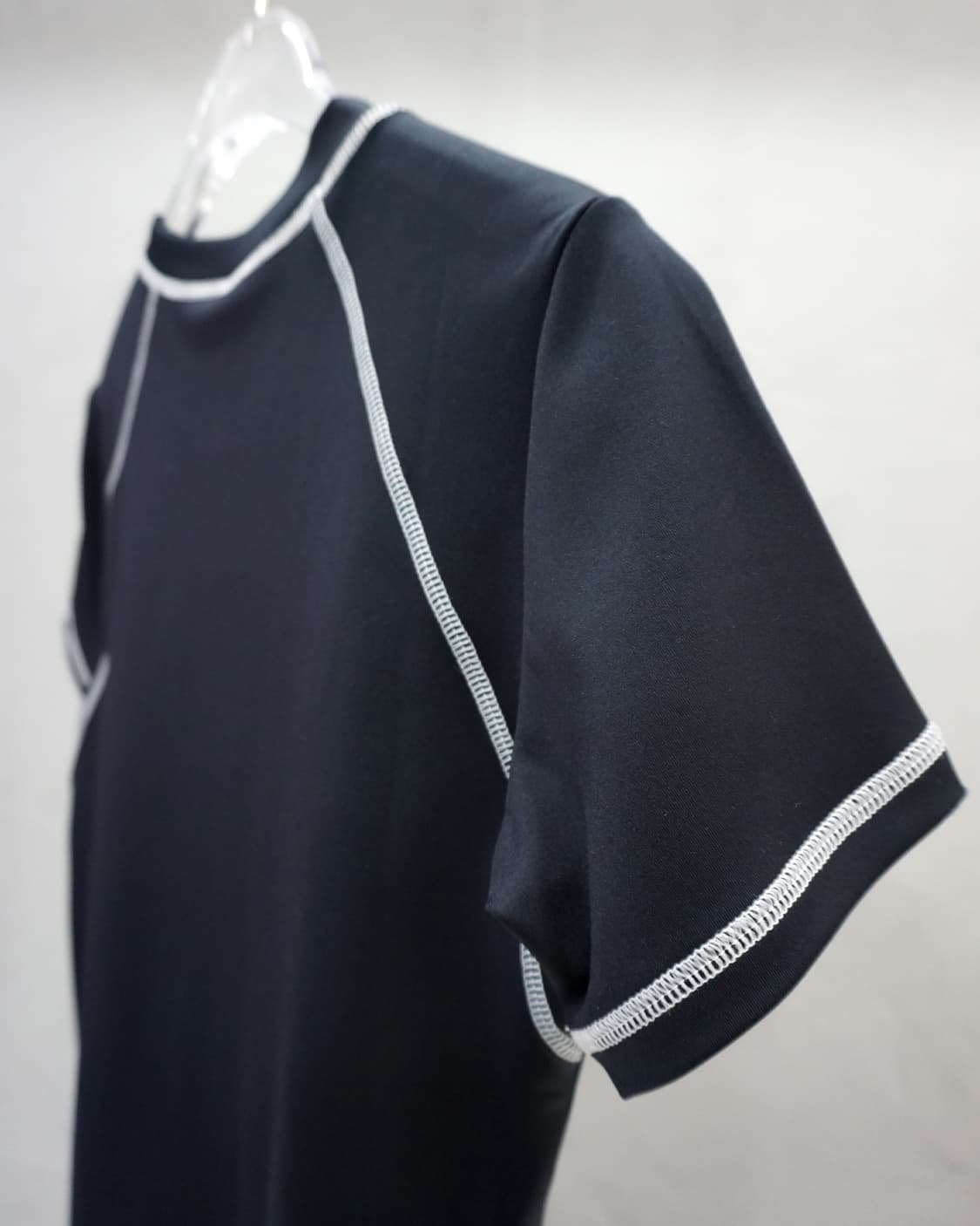 쥬시꾸띄르 스포츠 검정 반팔티 상품이미지5