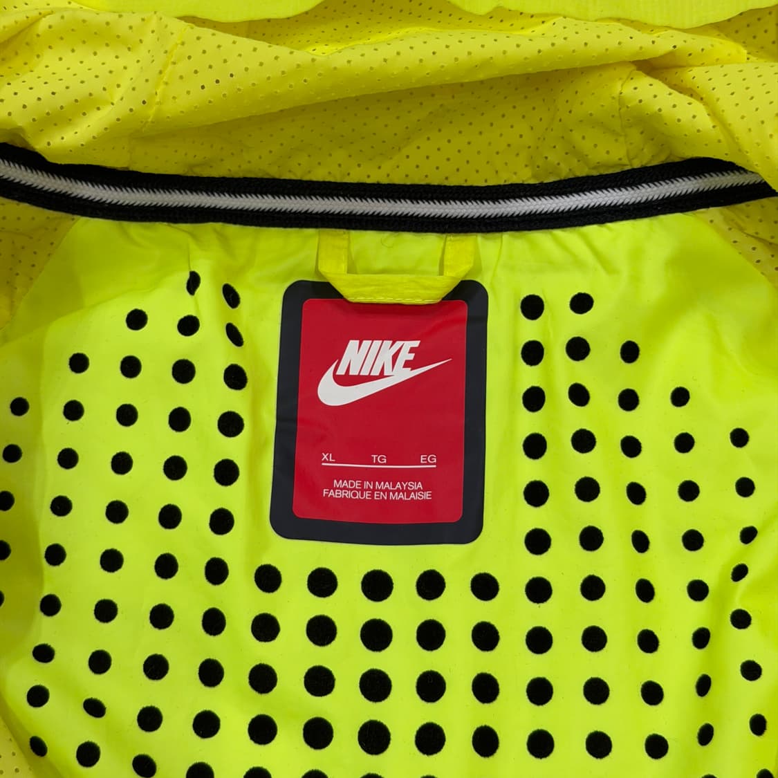 14FW 나이키 테크 에어로쉴드 윈드러너 형광 바람막이 자켓 XL 105 상품이미지6