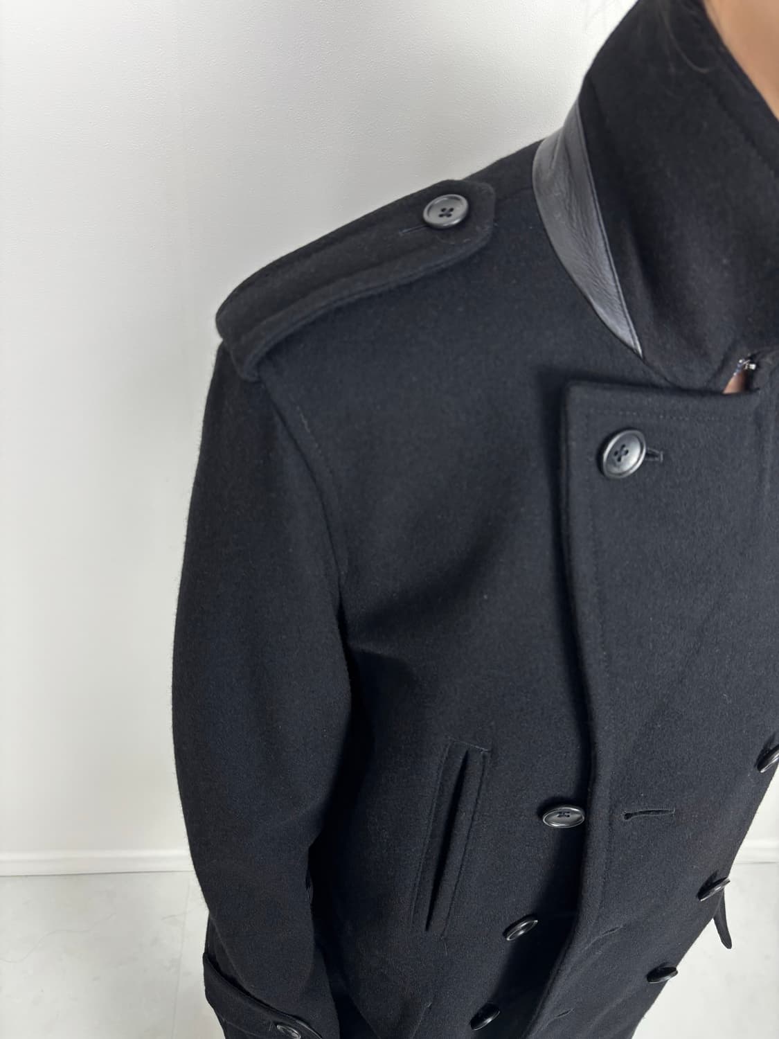 LEATHER TRIM PEACOAT 상품이미지5