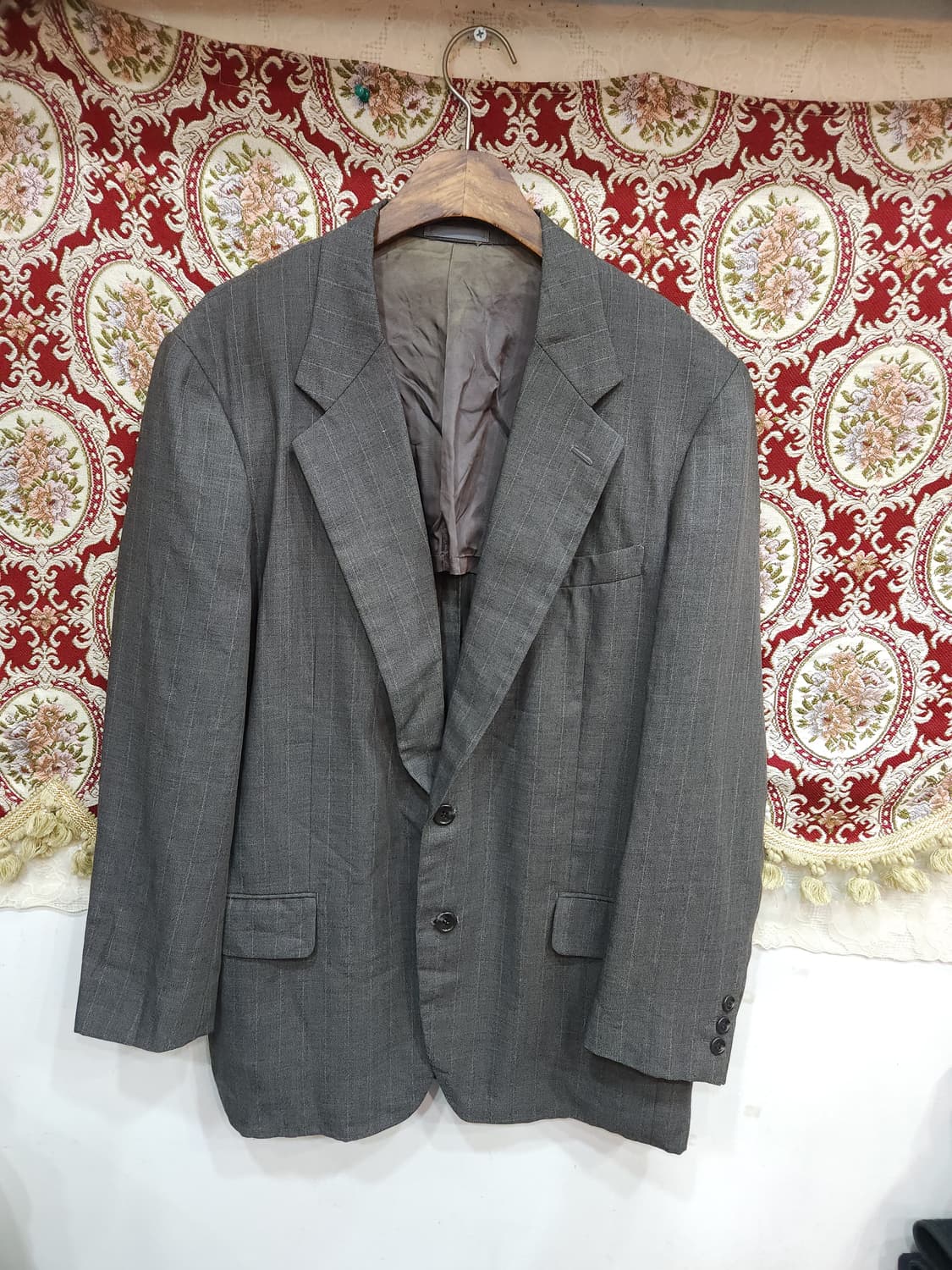 이세이미야케 80s 스트라이프 썸머울 블레이저

 상품이미지2