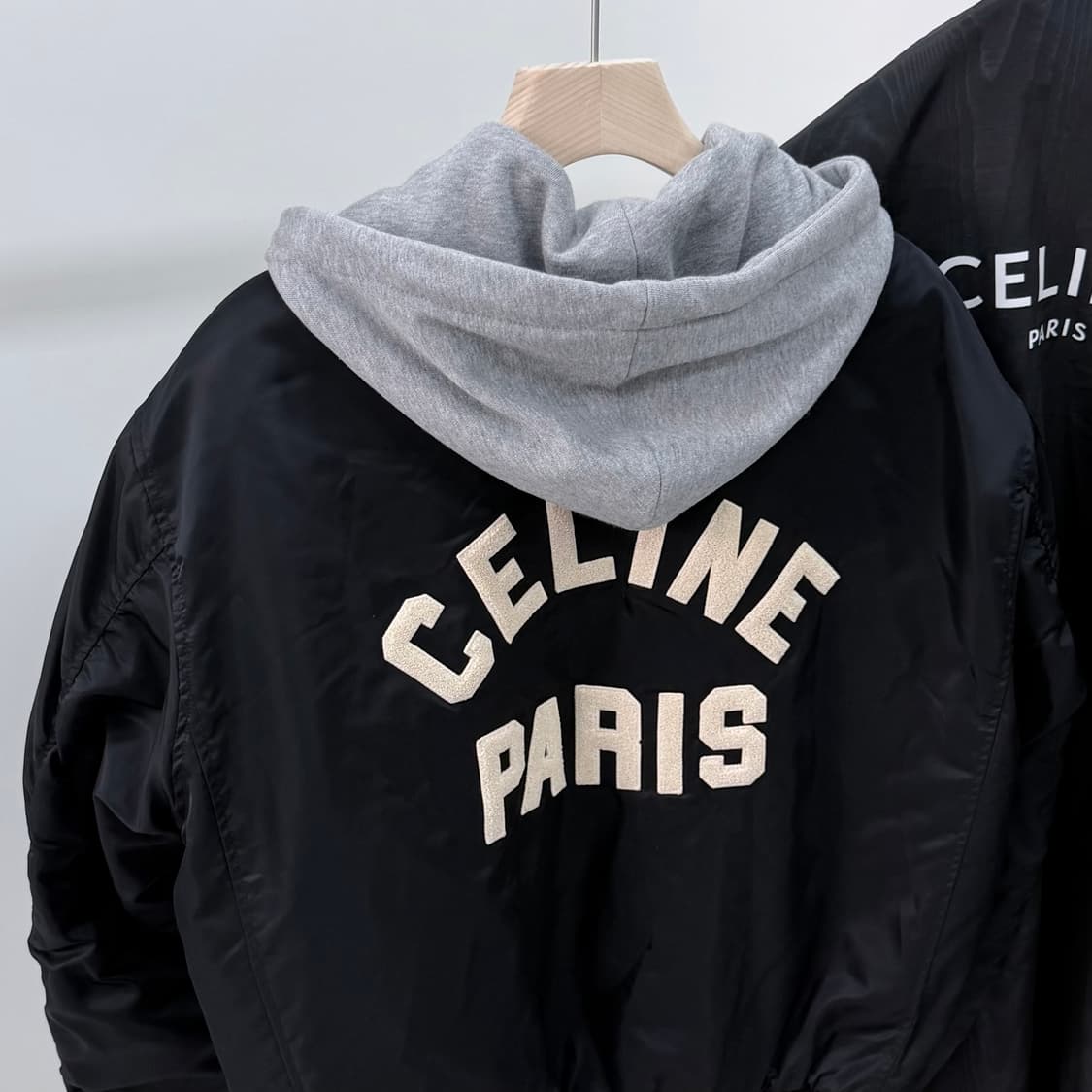 [S+급/50] 셀린느 테디 후드 백로고 봄버 바시티자켓 상품이미지6