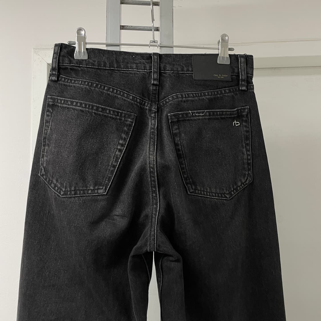 랙앤본 흑청 데님 팬츠 25(W) 상품이미지2