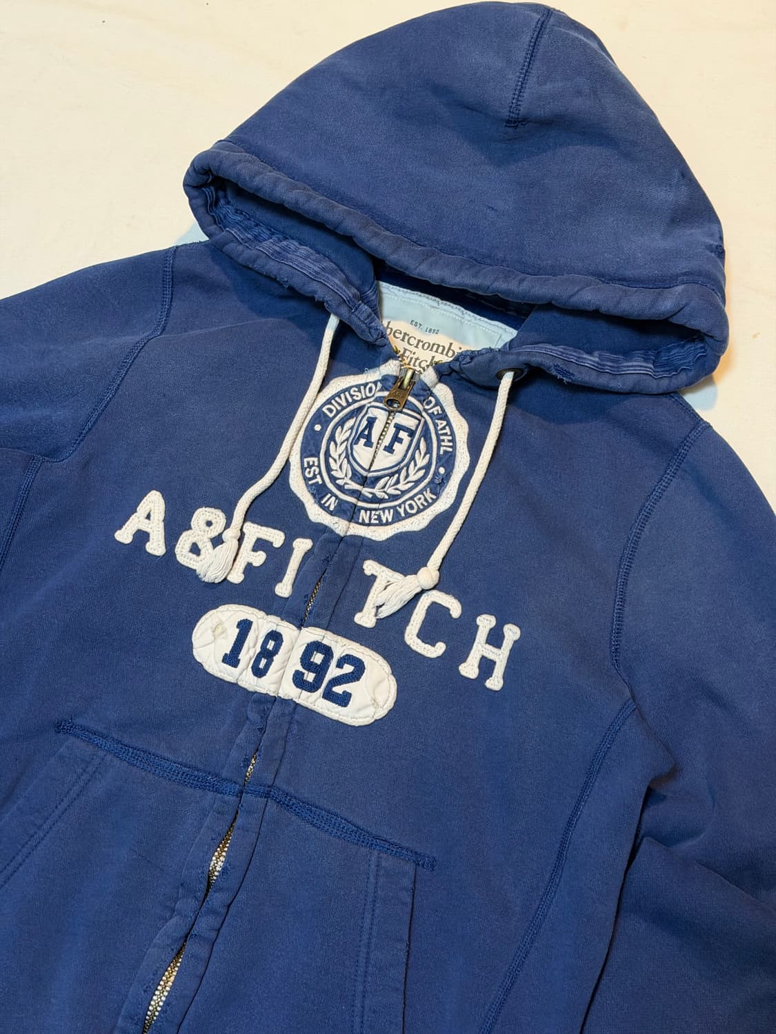 대장급 아베크롬비 컬리지 로고 후드집업 워시드 블루 상품이미지2