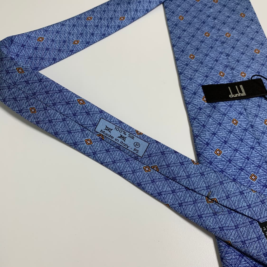 던힐(dunhill) 택 달린 미사용품 명품넥타이 A+등급 9.4cm 상품이미지7