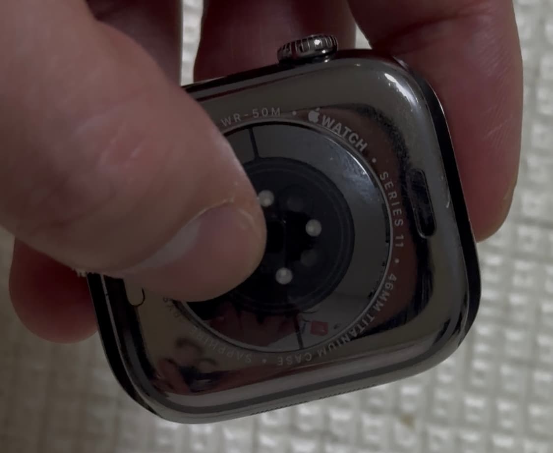 애플워치 11 46mm 네추럴티타늄 상품이미지2