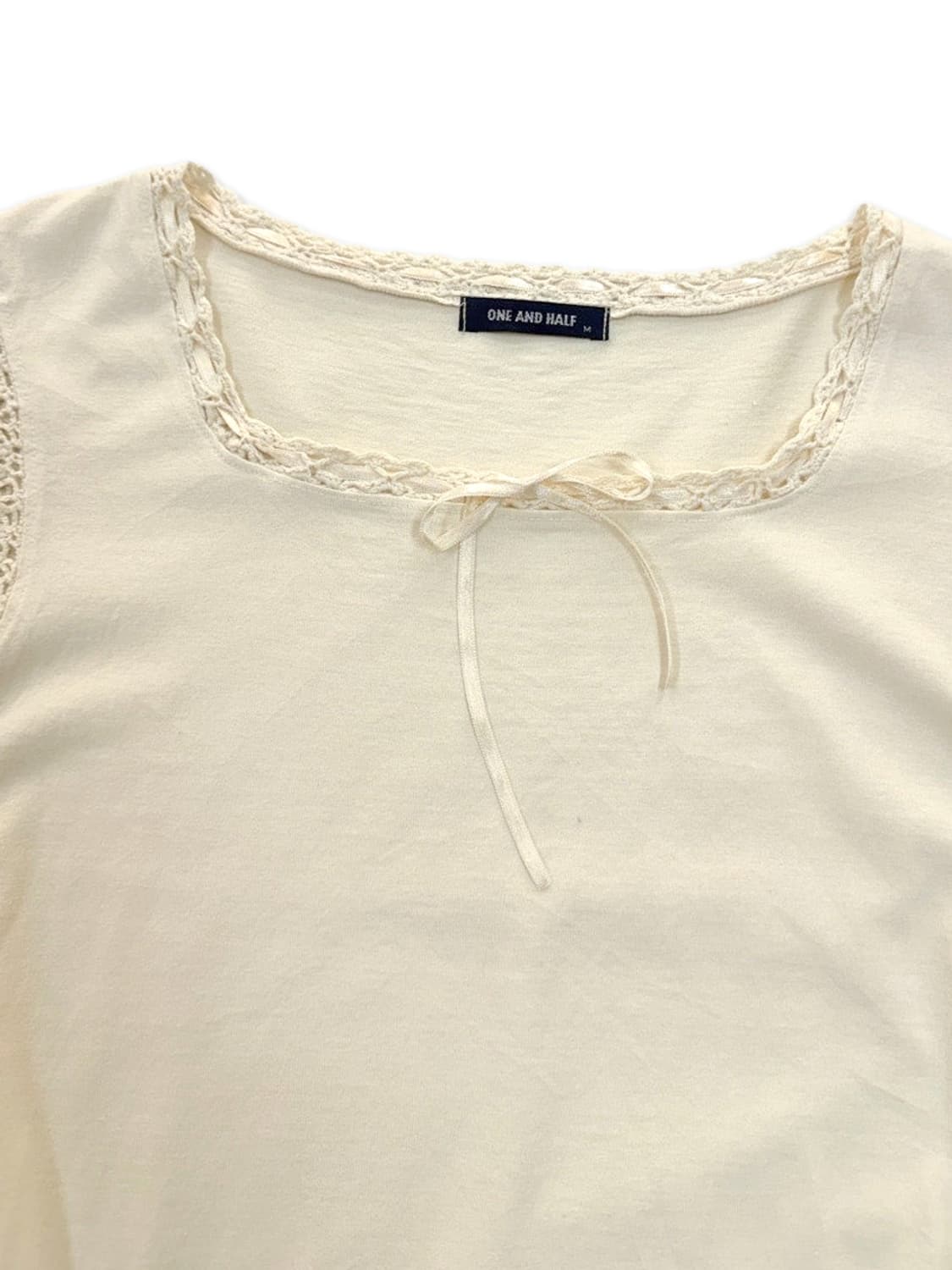 빈티지 ONE AND HALF 아이보리 니트 리본 반팔티 상품이미지3