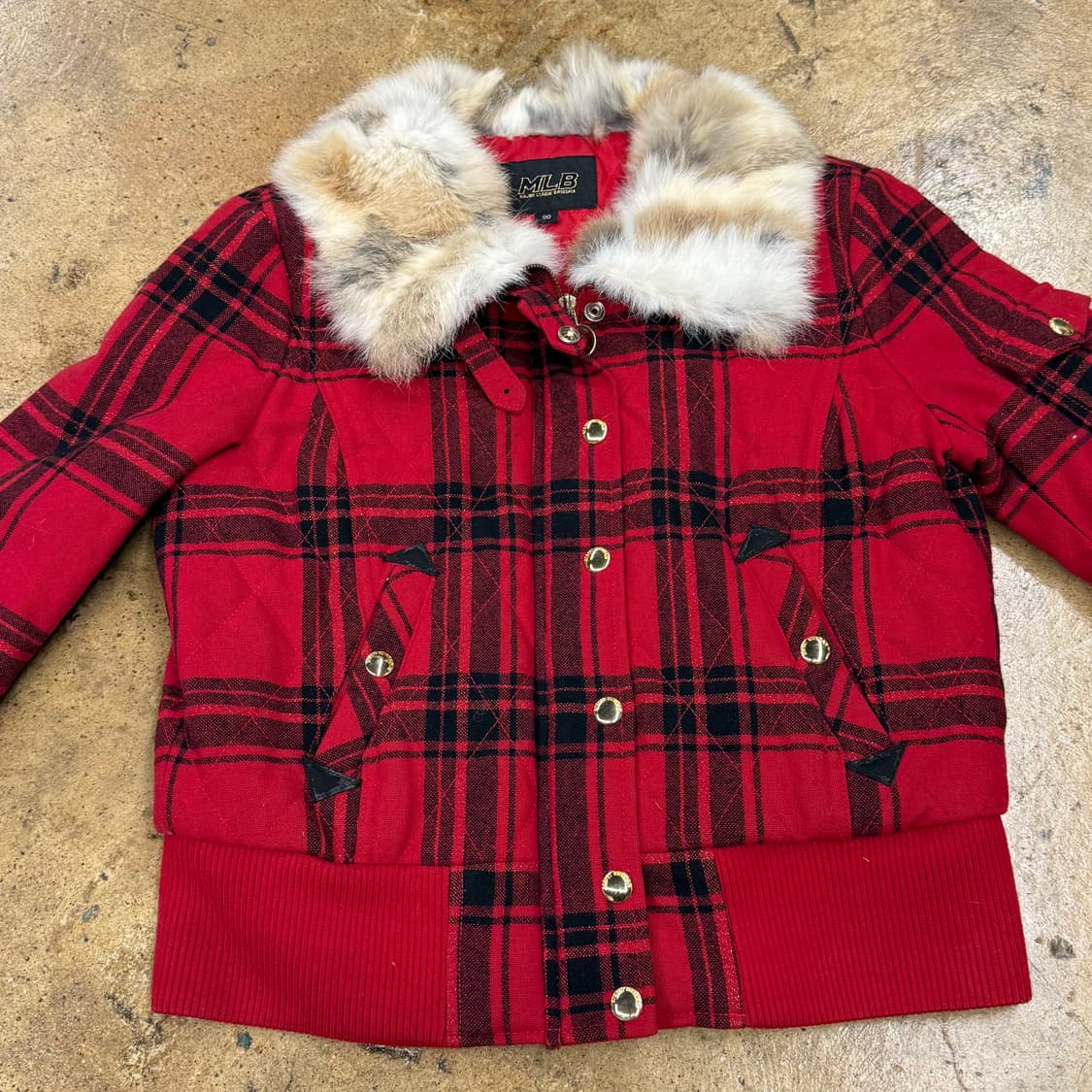 엠엘비 레드 체크 양털 카라 자켓 90 상품이미지3