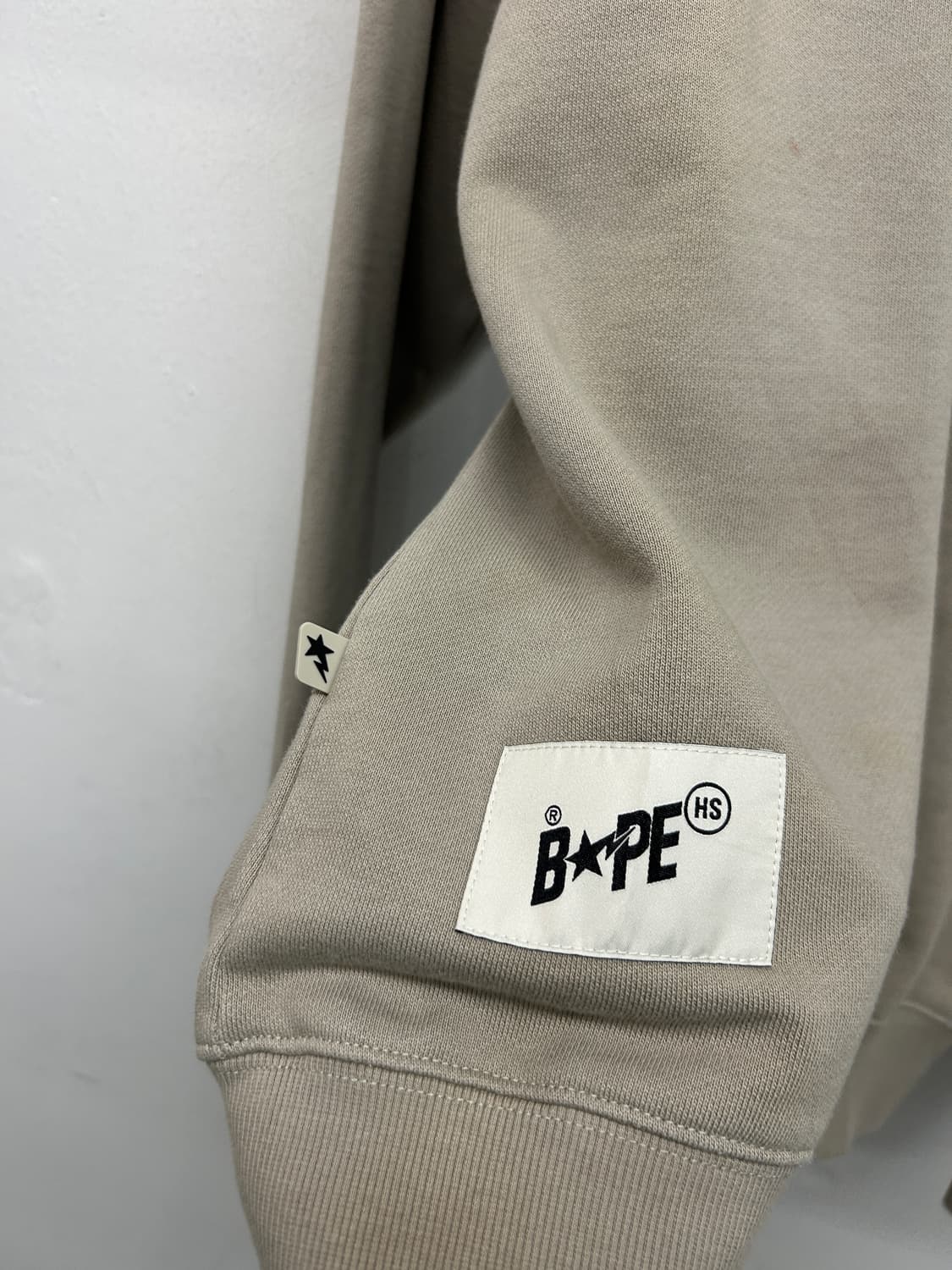 BAPE X Highsnobiety 오버핏 맨투맨 상품이미지4