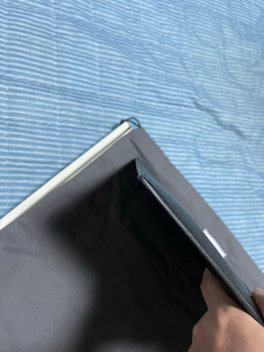 톰브라운 21 FW 클러치백 팝니다 상품이미지5