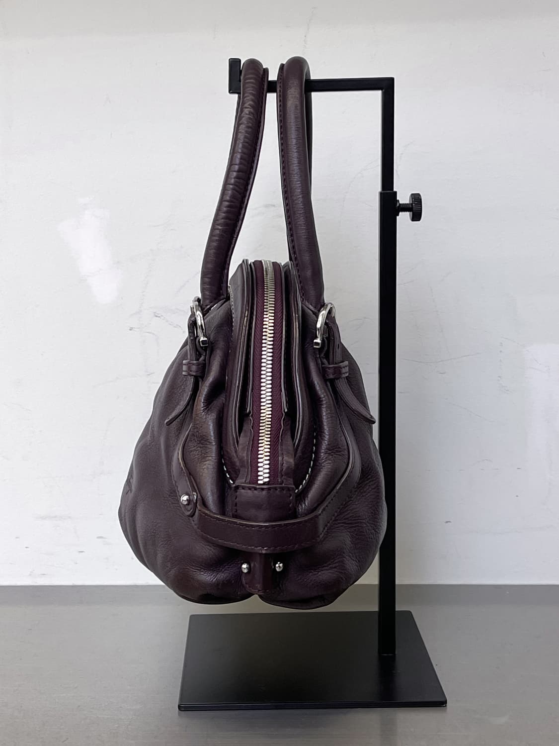 살바토레 페라가모 버건디 미니 볼 백 상품이미지2