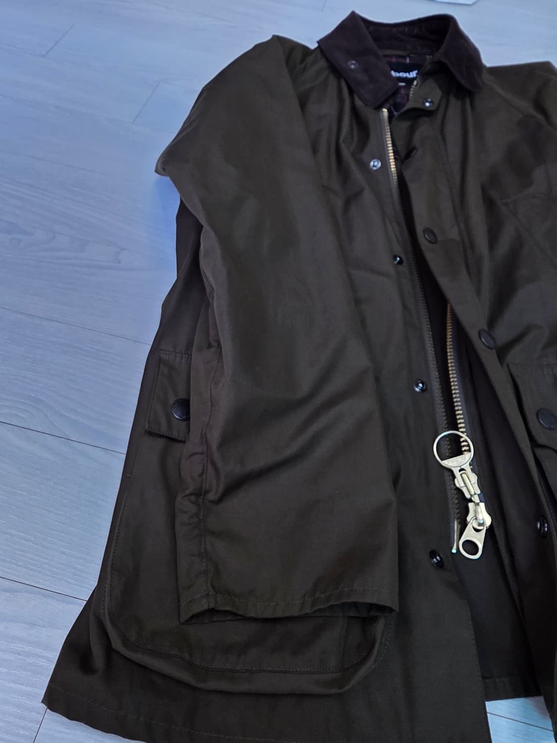 빔즈 x 바버 비데일 클래식 핏 폴리에스터 코튼 피치 스킨 재킷 42 상품이미지5