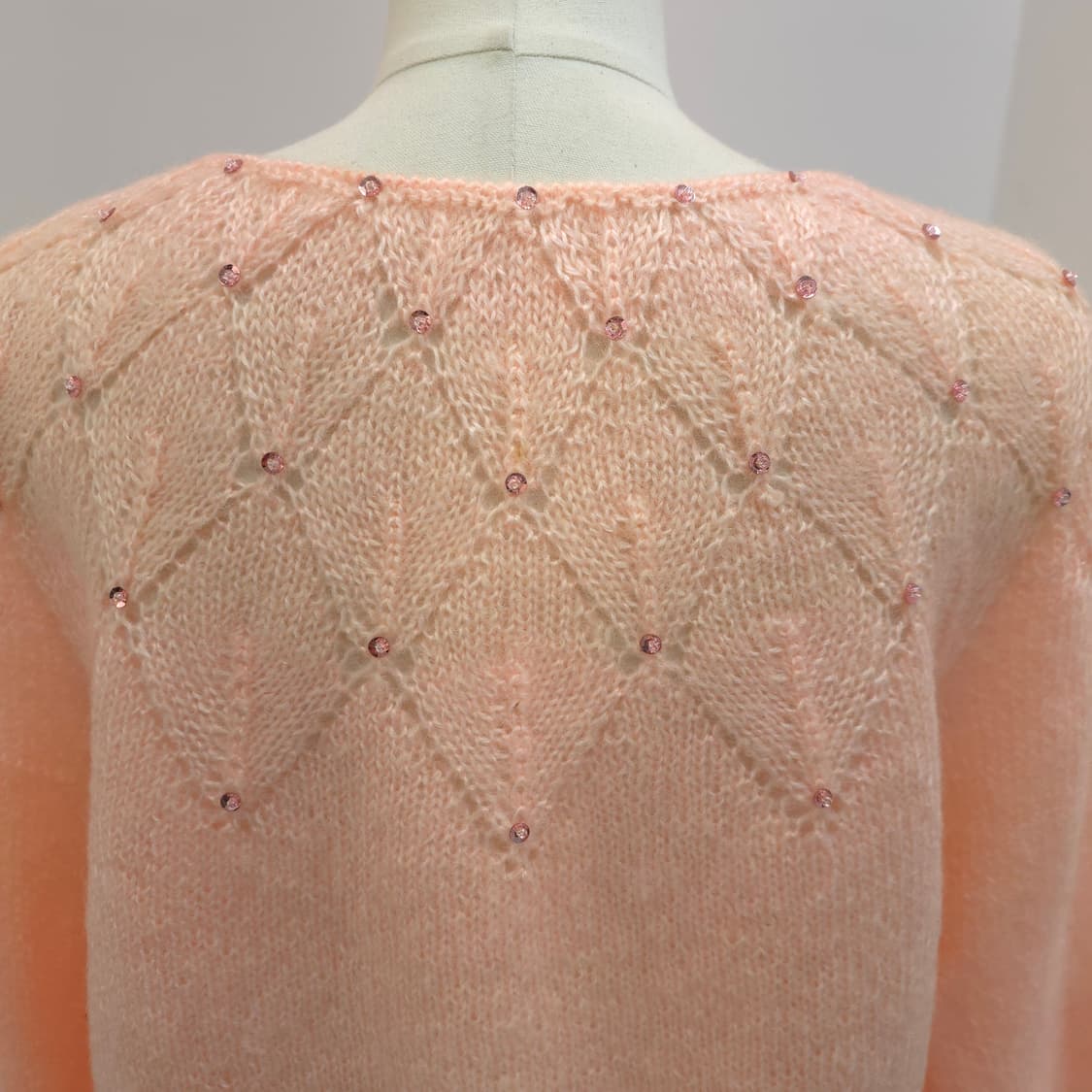 모헤어 피치핑크 비즈 펀칭 니트 상품이미지7