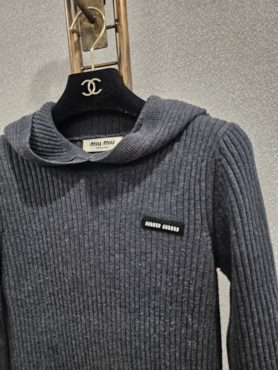 미우미우  상품이미지2