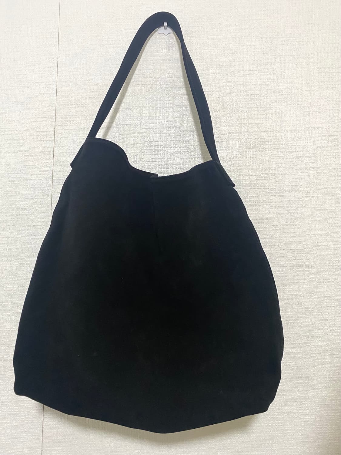 포레토 스웨이드 쇼퍼백 블랙  상품이미지4