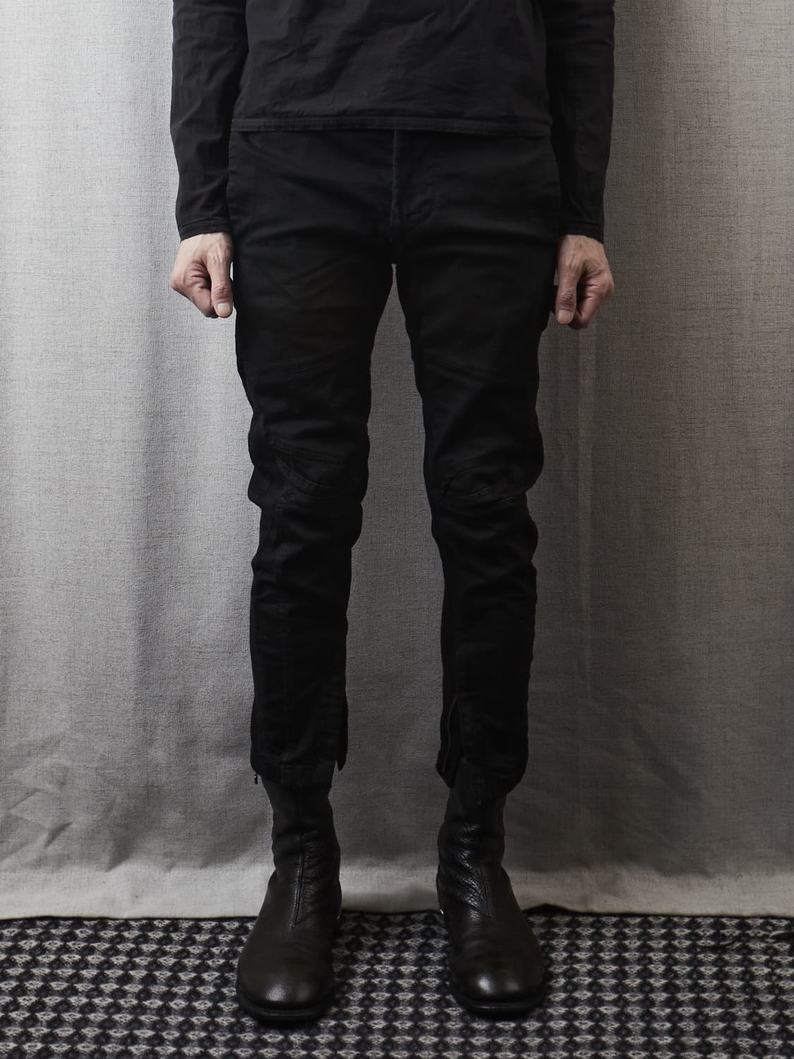 Julius 17ss 블랙 라이더 크롬 팬츠 상품이미지8