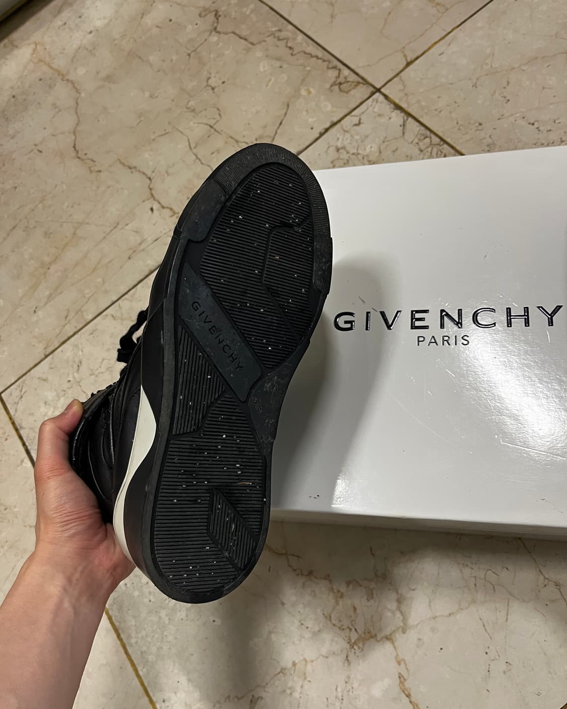 지방시 타이슨 상품이미지5