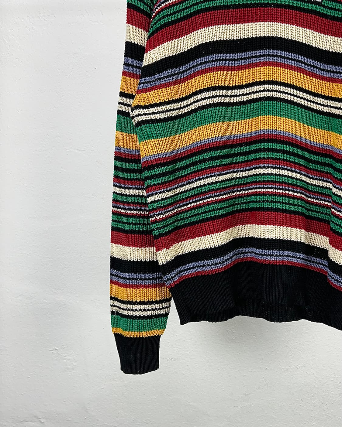 슈프림 23fw 스몰박스 립드 멀티컬러 스웨터 상품이미지4