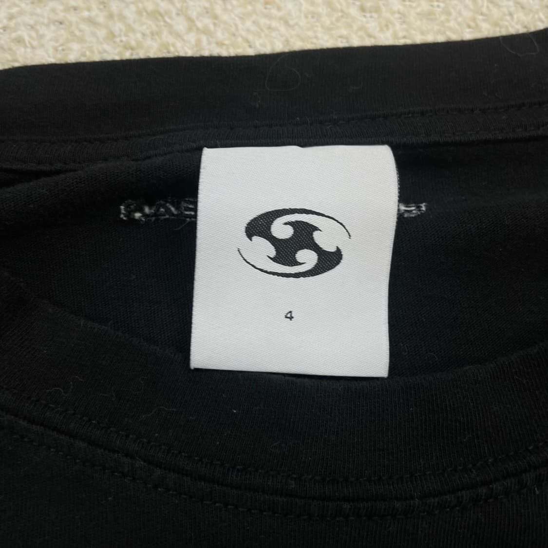 산산기어 롤러블 반팔티 블랙 상품이미지3