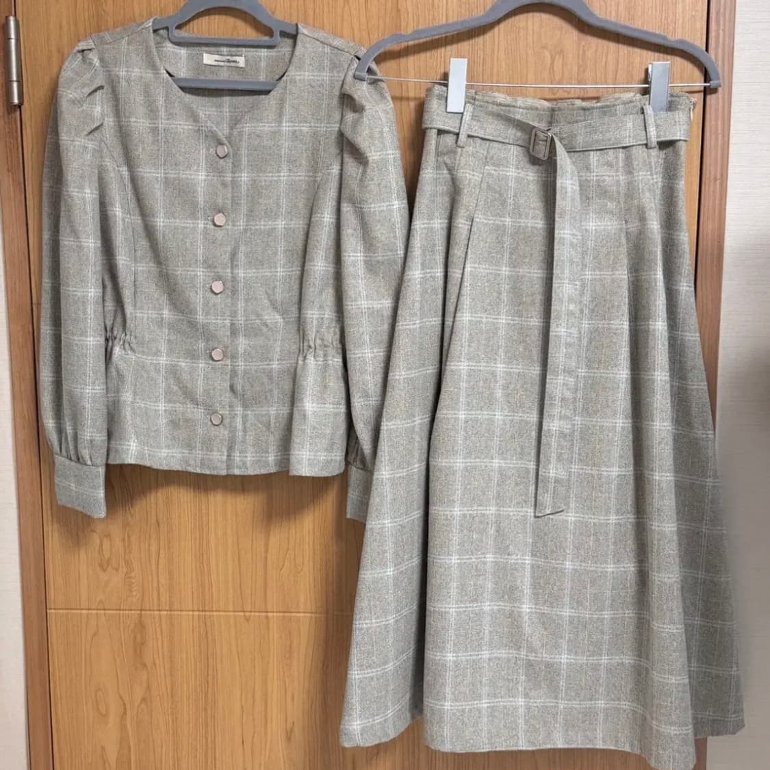 ROEM 로엠 체크블라우스 벨트치마 세트 셋업 상품이미지2