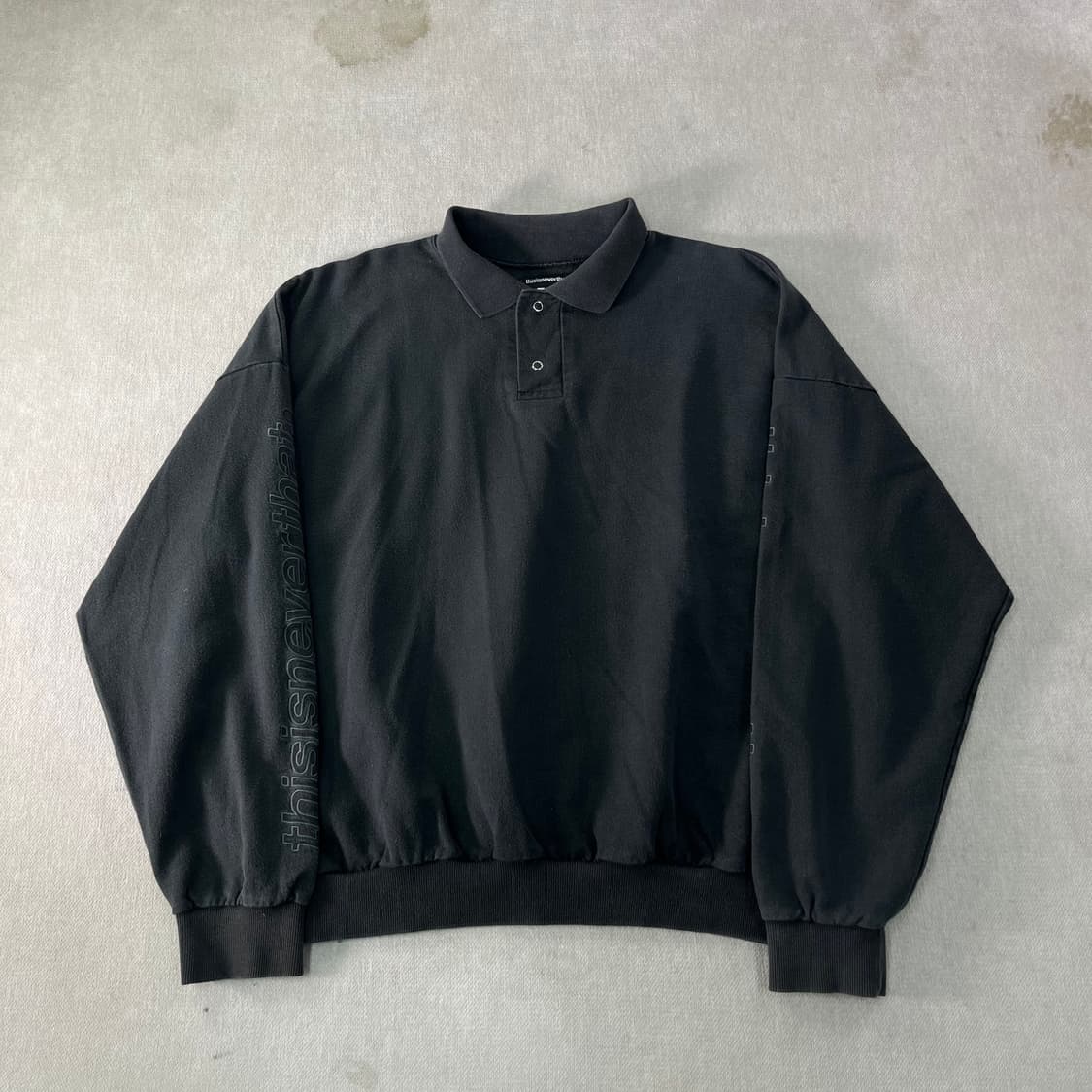 100 디스이즈네버댓 사이드라인 스냅 카라넥 맨투맨 상품이미지1