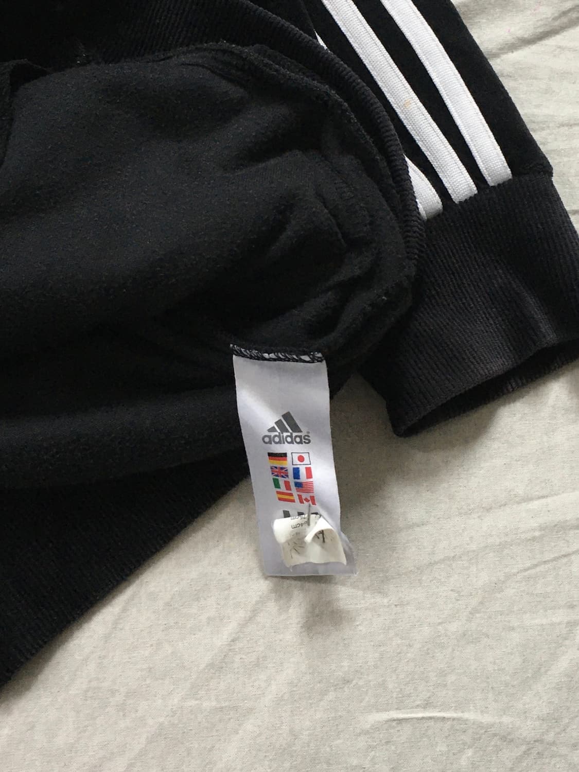 아디다스 레알마드리드 벨벳져지 상품이미지7