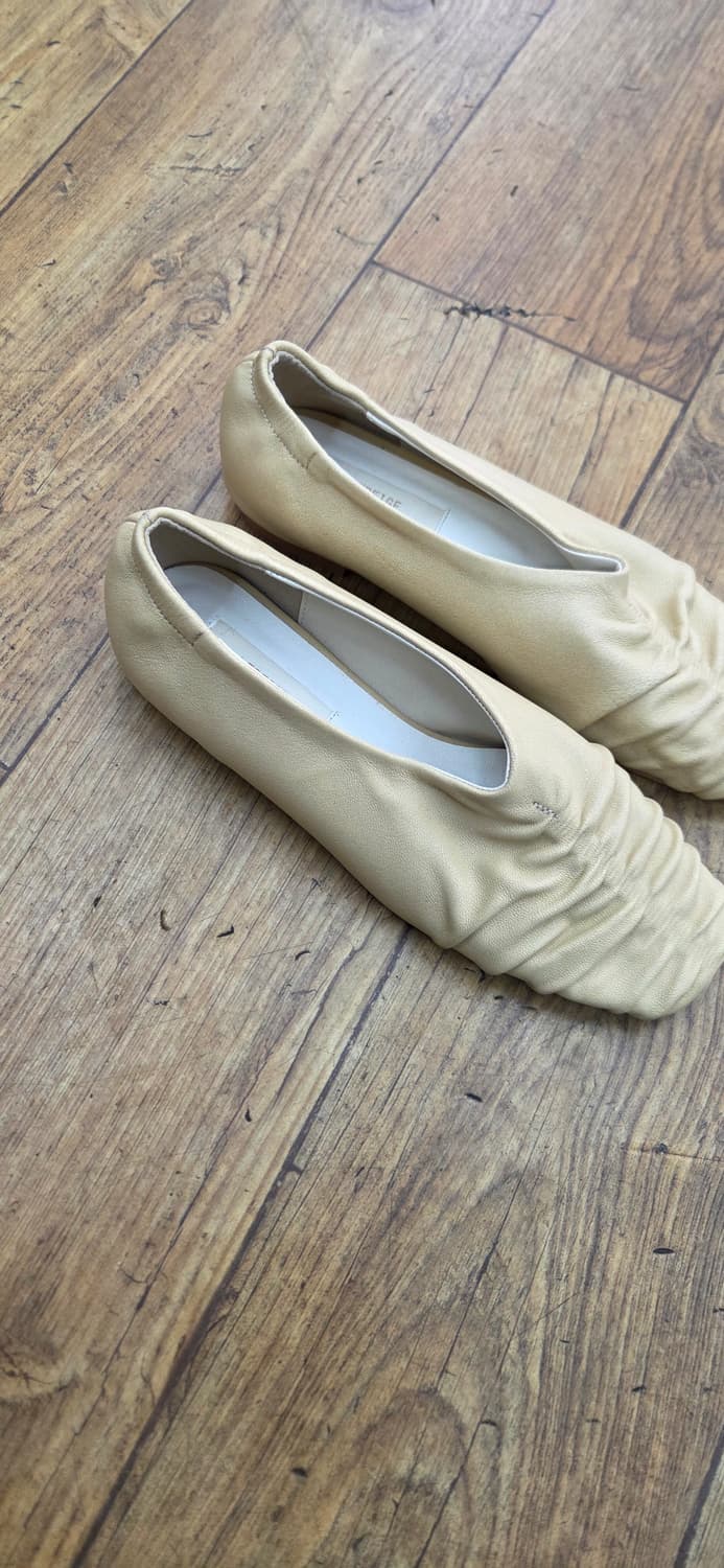 르베이지 플랫슈즈 ㅡ새상품  상품이미지5