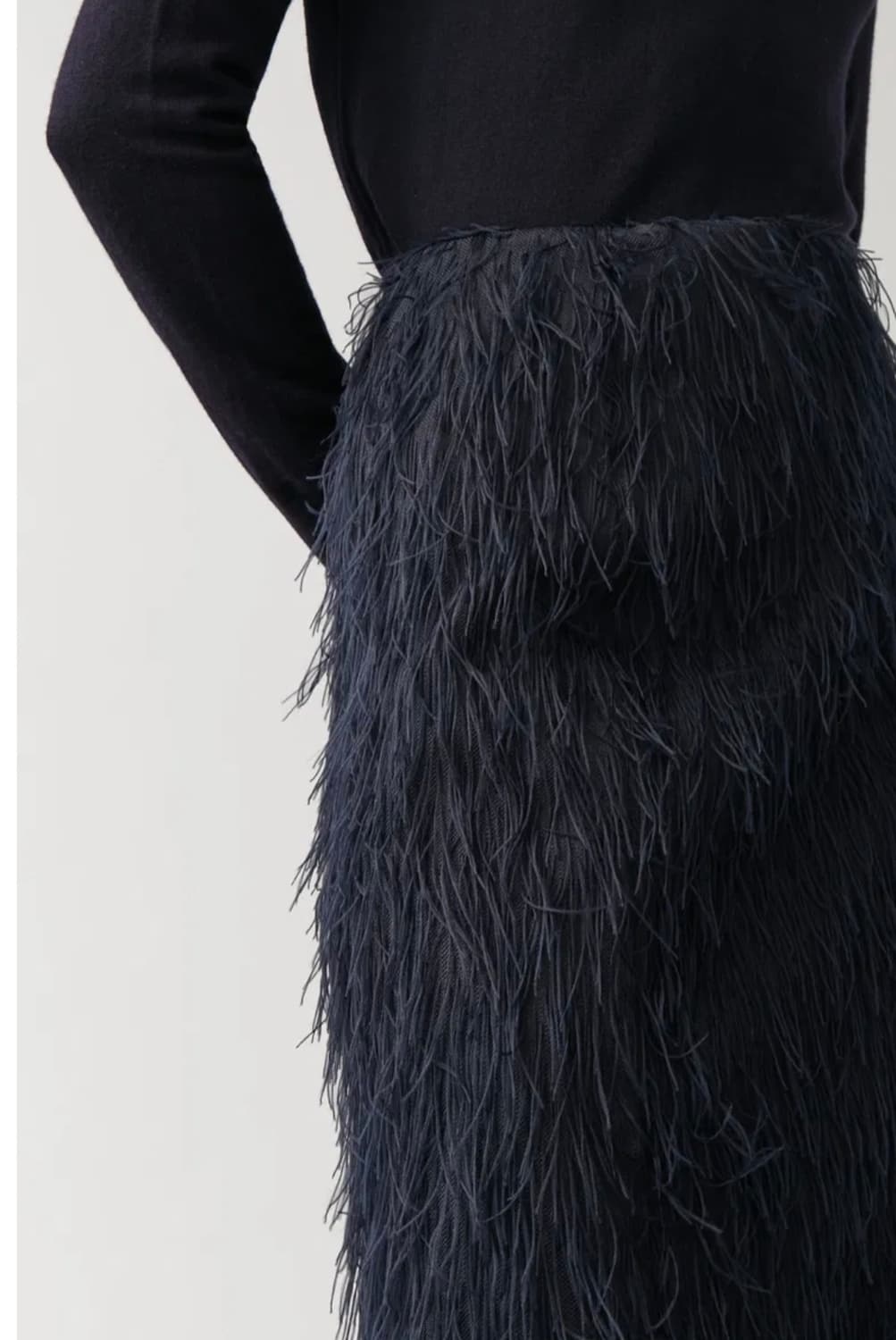 cos 코스 네이비 페더 랩스커트  34사이즈 상품이미지3