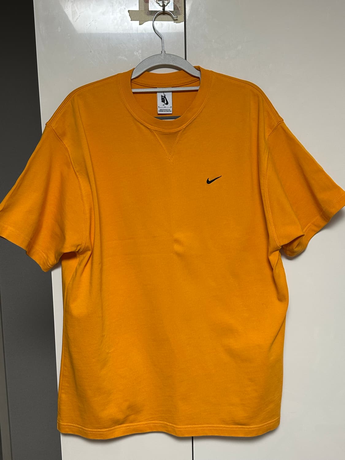 [M] 나이키 x 킴 존스 오버사이즈드 티셔츠 써킷 오렌지 - US/EU 상품이미지2