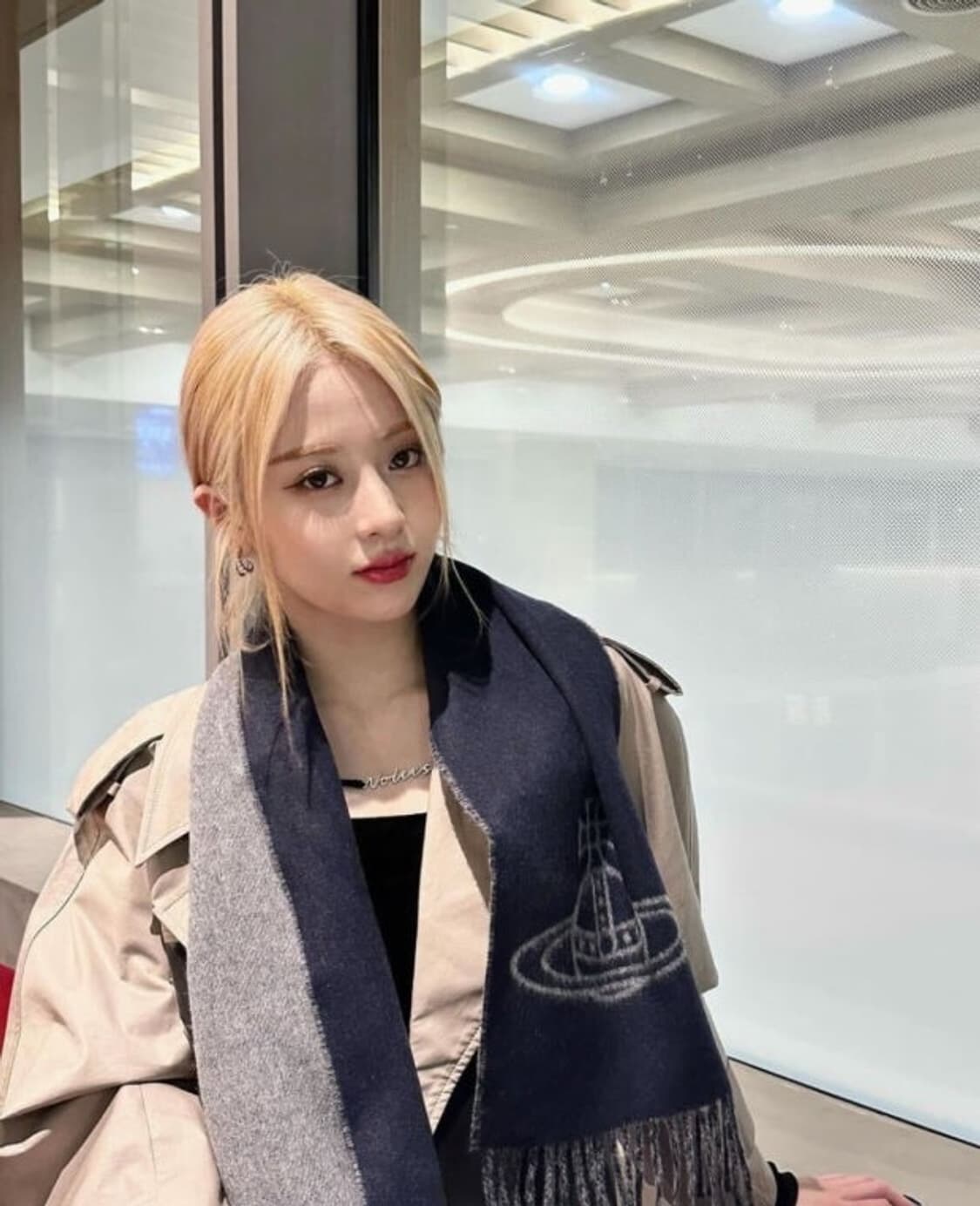 비비안웨스트우드 싱글 orb 양면 머플러 상품이미지8